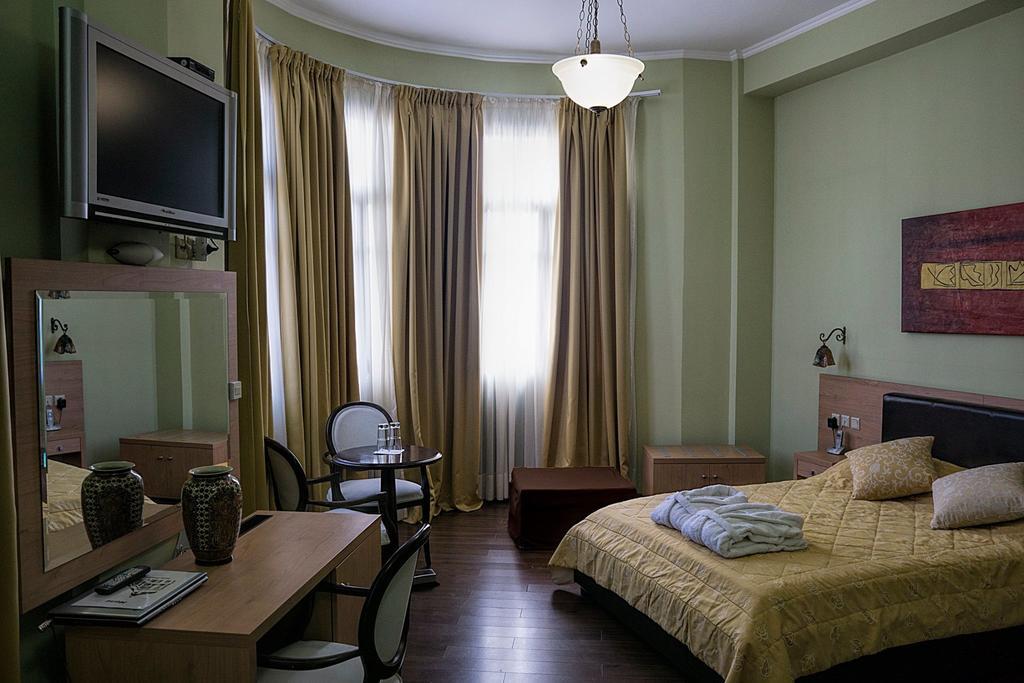 Ermionio Hotel Kozani Kamer foto