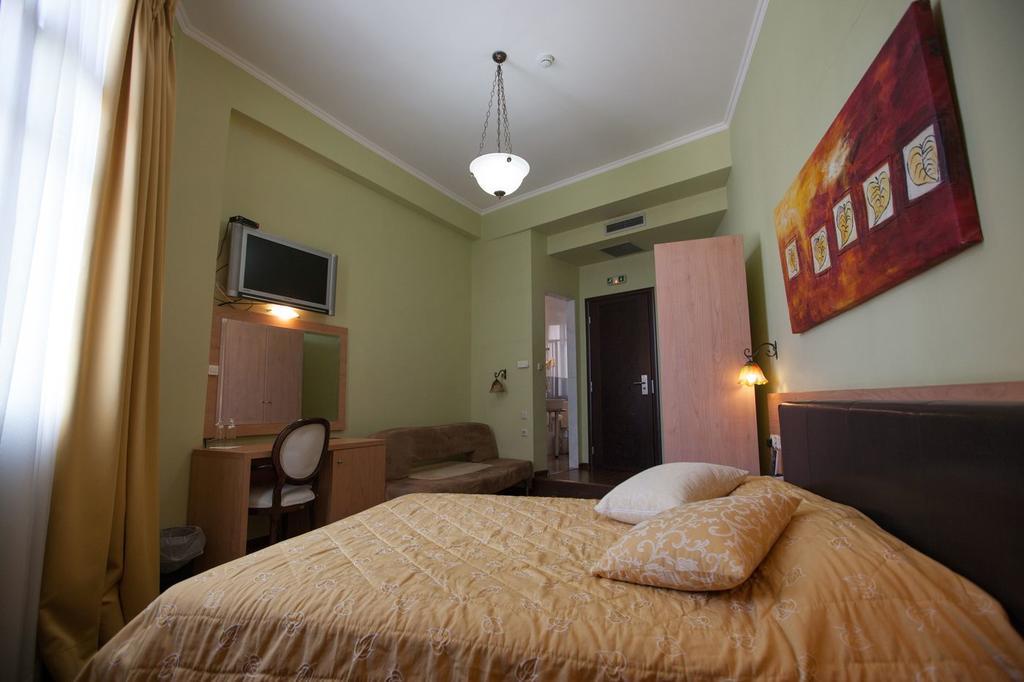Ermionio Hotel Kozani Buitenkant foto